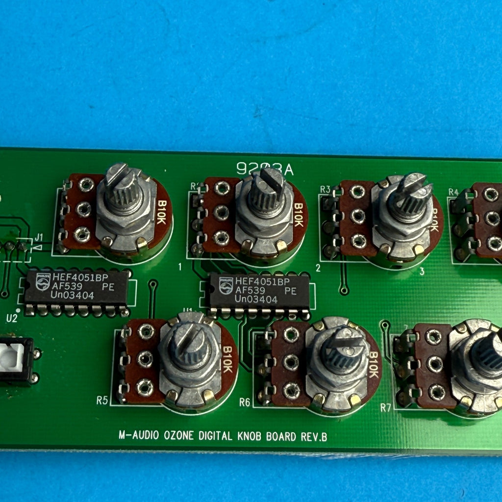 M-AUDIO OZONE MIDI Controller Keyboard Part: Digital Knob Circuit Board [9203A]