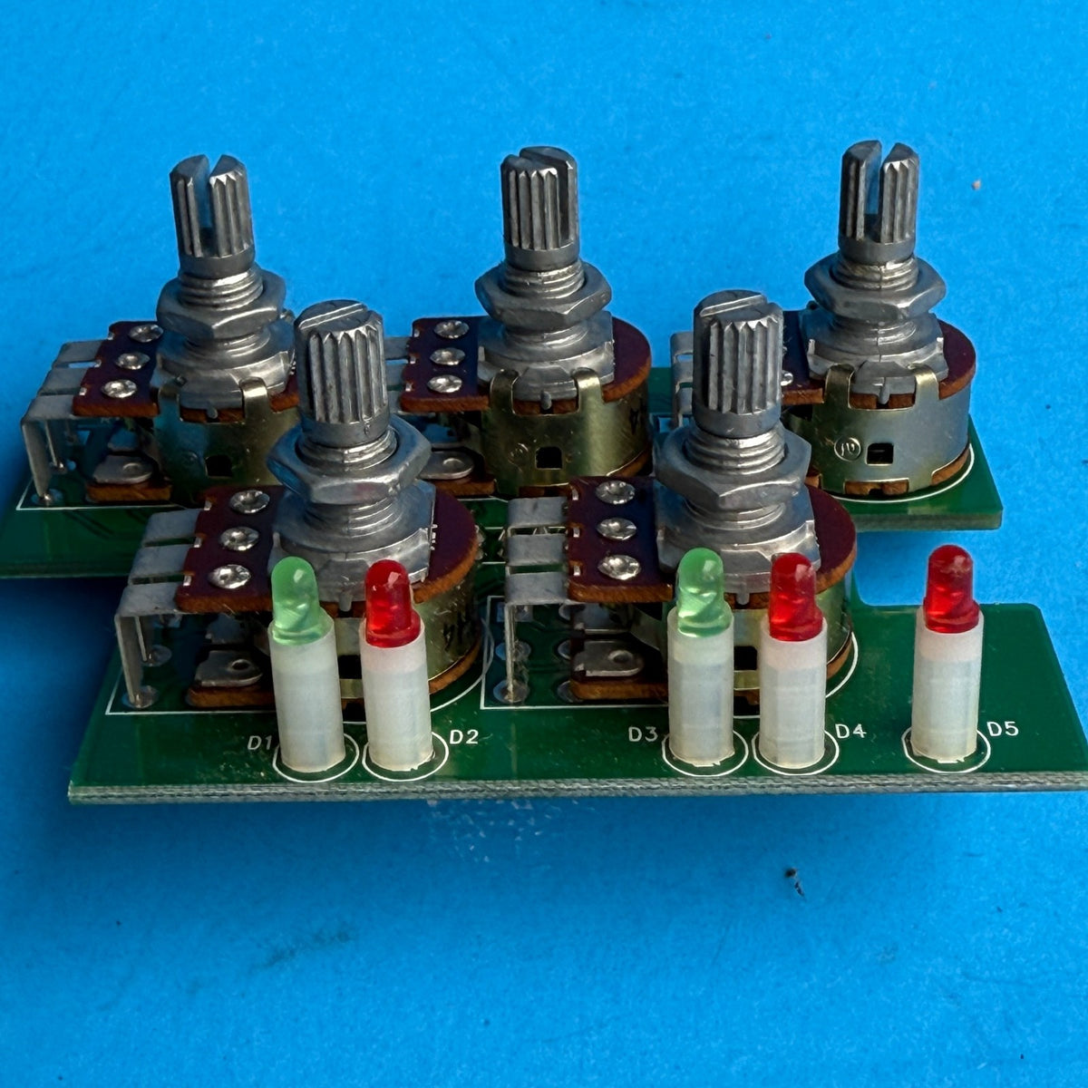 M-AUDIO OZONE MIDI Controller Keyboard Part: Audio Knob Circuit Board [9203B]