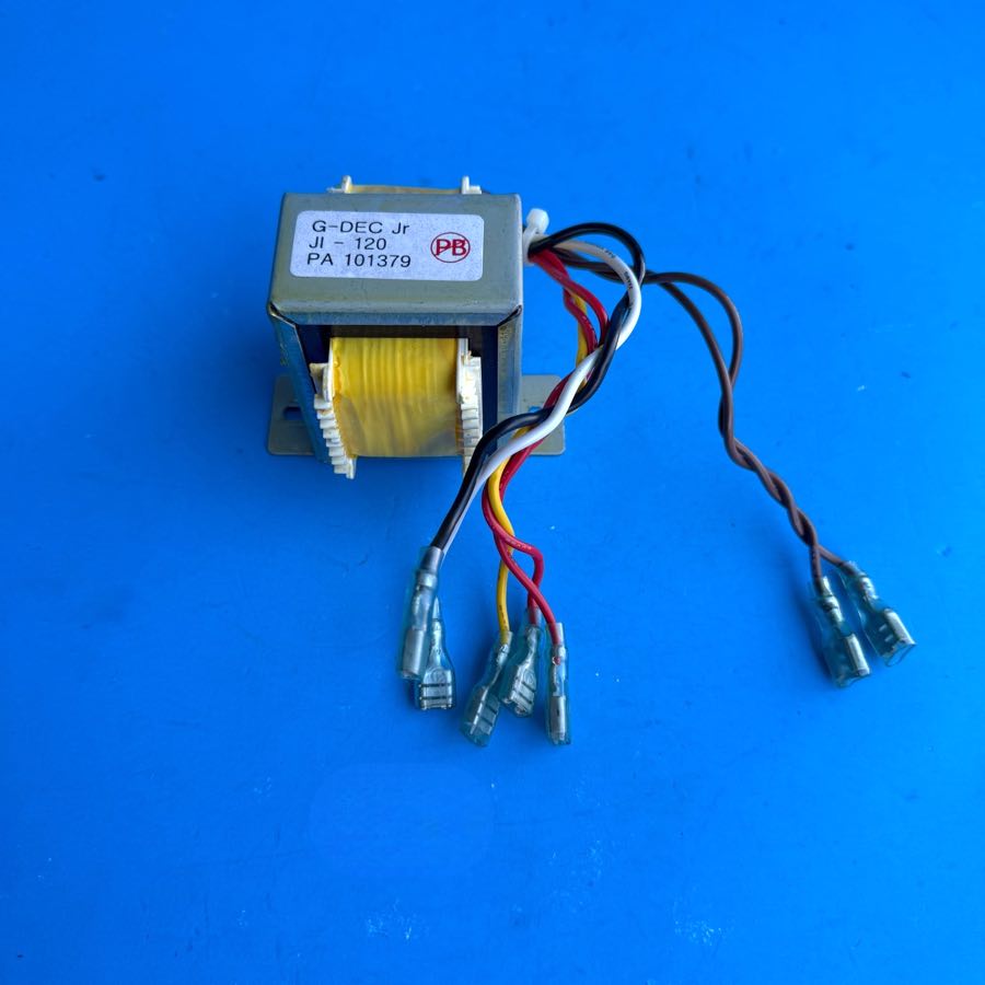Fender G-DEC Junior Guitar Amplifier Part: Power Supply Transformer [PA101379]