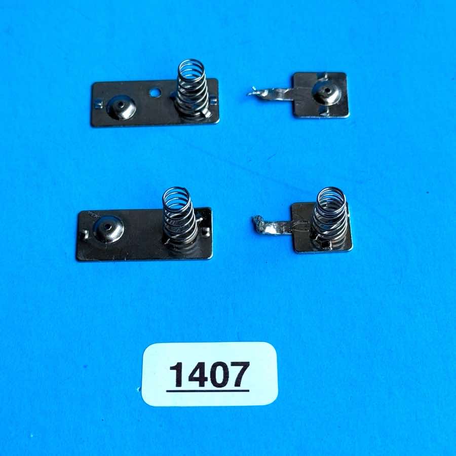 BEHRINGER UMX610 U-Control MIDI Keyboard Parts: Battery Holder Contact Springs