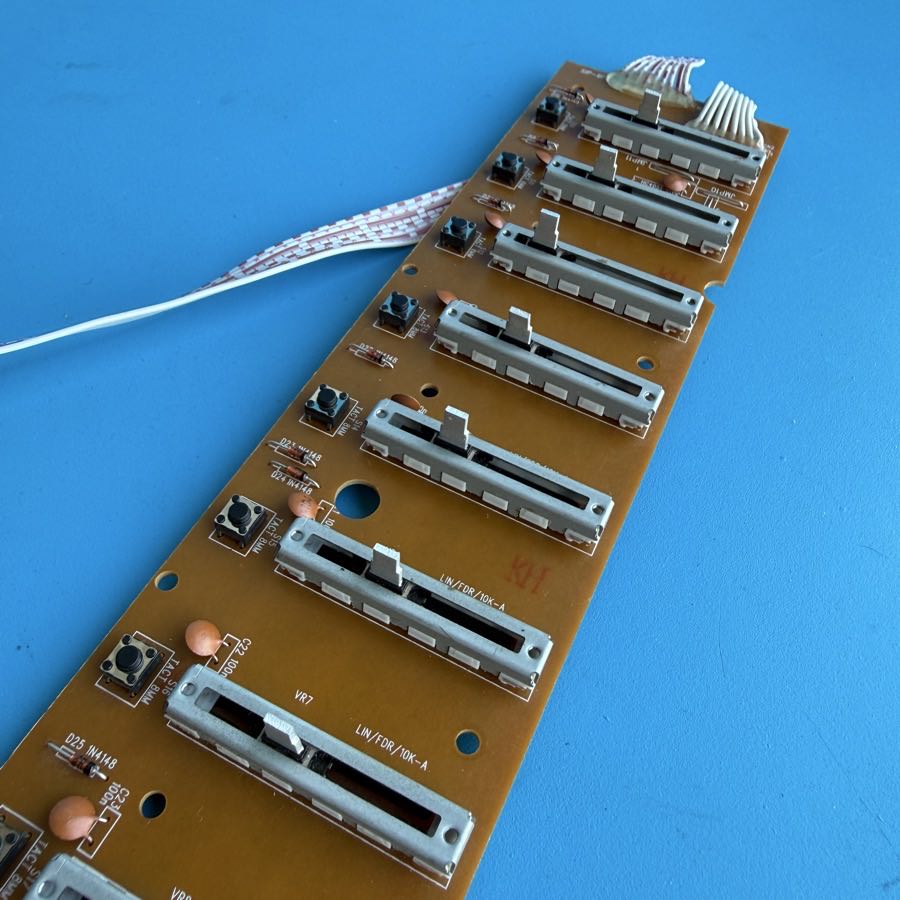 M-AUDIO OXYGEN 61 MIDI Controller Keyboard Part: Slider Fader Board PCB