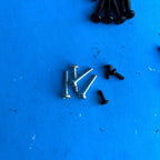 M-AUDIO Axiom 25 MIDI Keyboard Part: Random Body and Circuit Board Screws