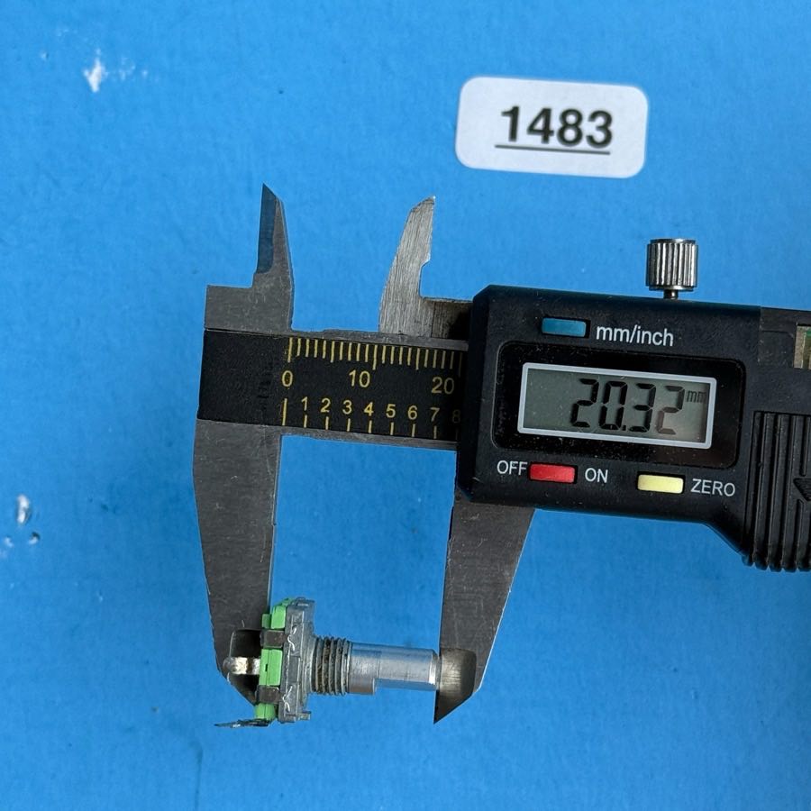 M-AUDIO Axiom 25 49 MIDI Keyboard Part: ALPHA D-Shaft Rotary Encoder 30-Detent