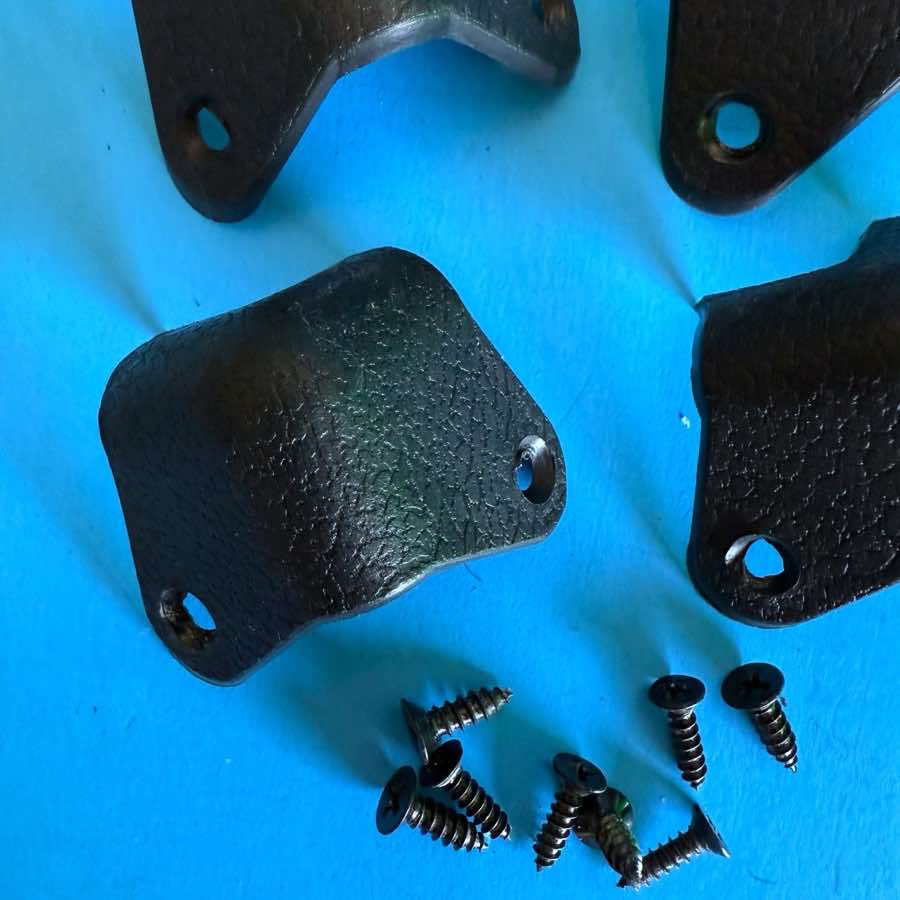 DEAN MARKLEY K-20BX Guitar Amplifier Part: Protective Corners w/Screws [4PCS]