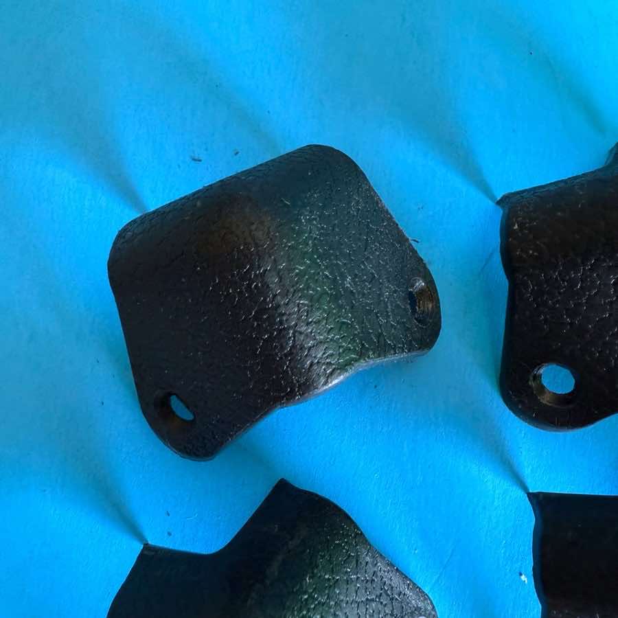 DEAN MARKLEY K-20BX Guitar Amplifier Part: Protective Corners w/Screws [4PCS]