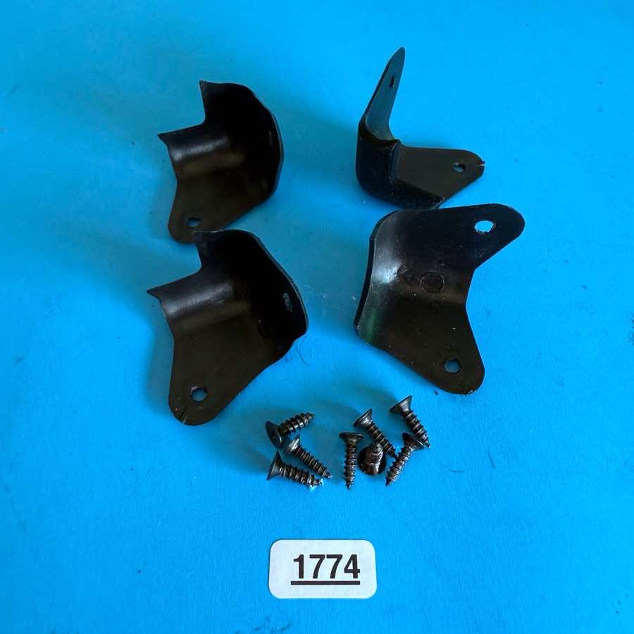 DEAN MARKLEY K-20BX Guitar Amplifier Part: Protective Corners w/Screws [4PCS]