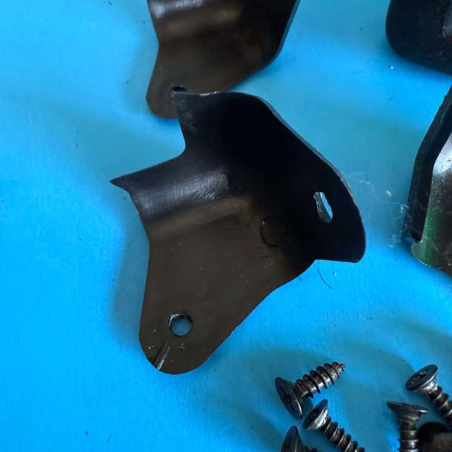 DEAN MARKLEY K-20BX Guitar Amplifier Part: Protective Corners w/Screws [4PCS]