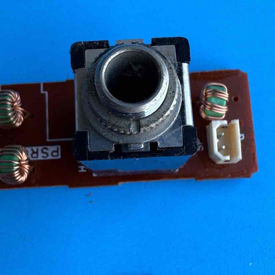 YAMAHA PSR-15 Vintage Keyboard Part: Headphone Jack Socket PCB Circuit Board