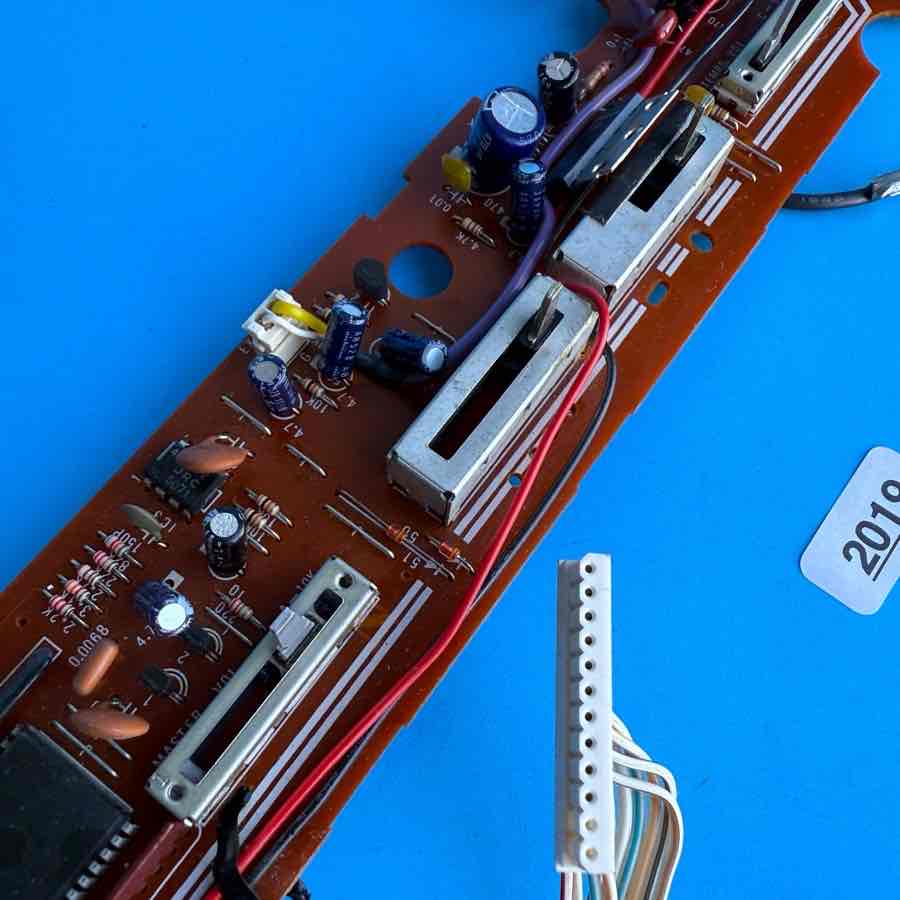 YAMAHA PSR-15 Vintage Keyboard Part: Processor Control Main PCB Circuit Board