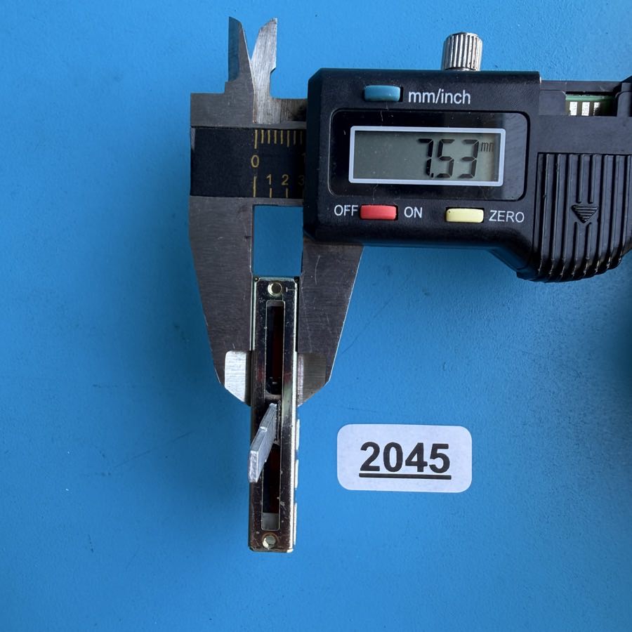 CASIO MT-35 Vintage Keyboard Replacement Part: Fader 3-Pin Slider 50KB Pot