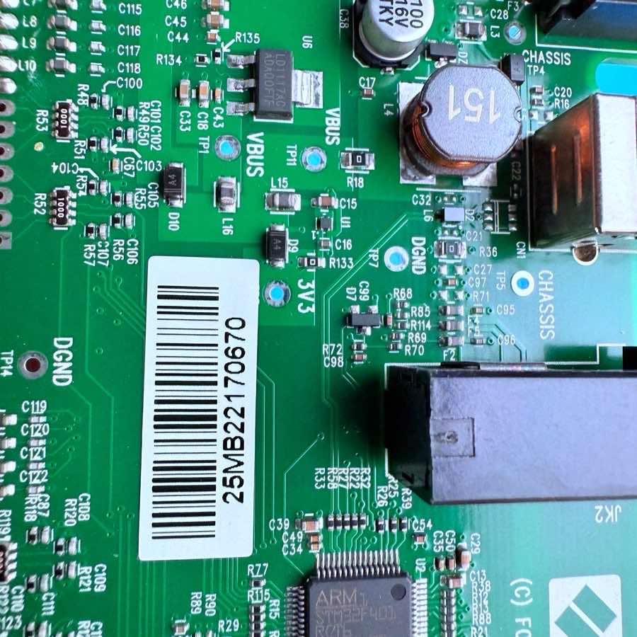 NOVATION LAUNCHKEY 25 MK3 Midi Keyboard Part USB Sustain Input PCB Circuit Board