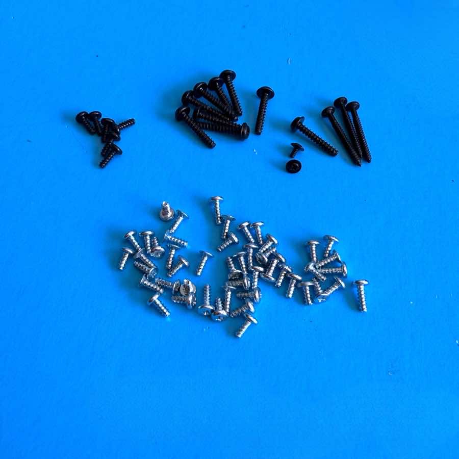 NOVATION LAUNCHKEY 25 MK3 Midi Keyboard Part: Random Body Key and PCB Screws