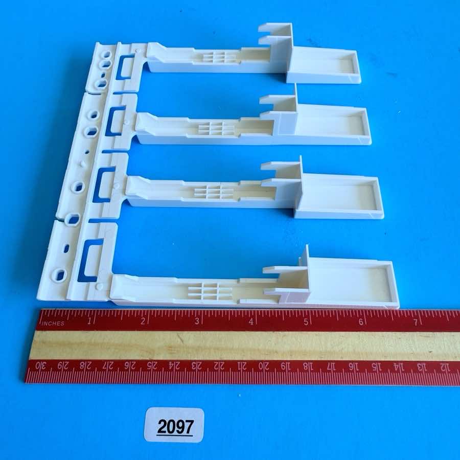 NOVATION LAUNCHKEY 25 MK3 Midi Keyboard Part: 4-Key Set White Keys [C-E-G-B]
