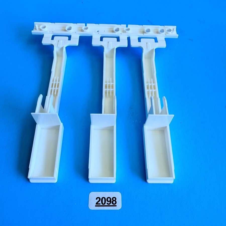 NOVATION LAUNCHKEY 25 MK3 Midi Keyboard Part: 3-Key Set White Keys [D-F-A]