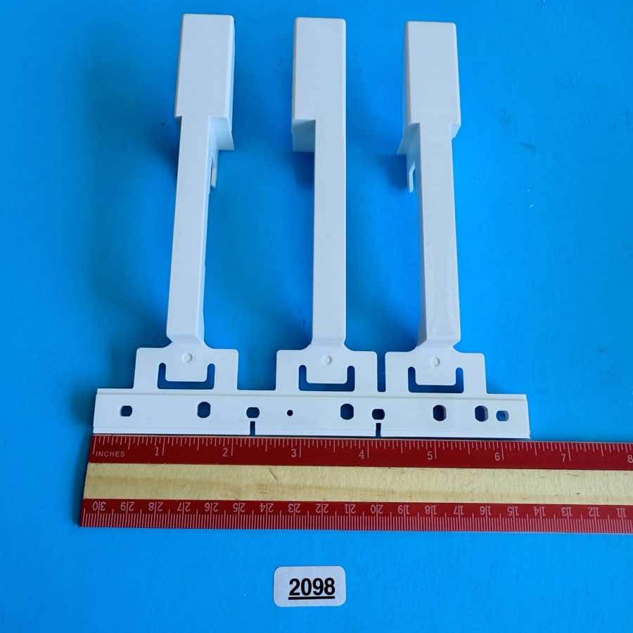 NOVATION LAUNCHKEY 25 MK3 Midi Keyboard Part: 3-Key Set White Keys [D-F-A]