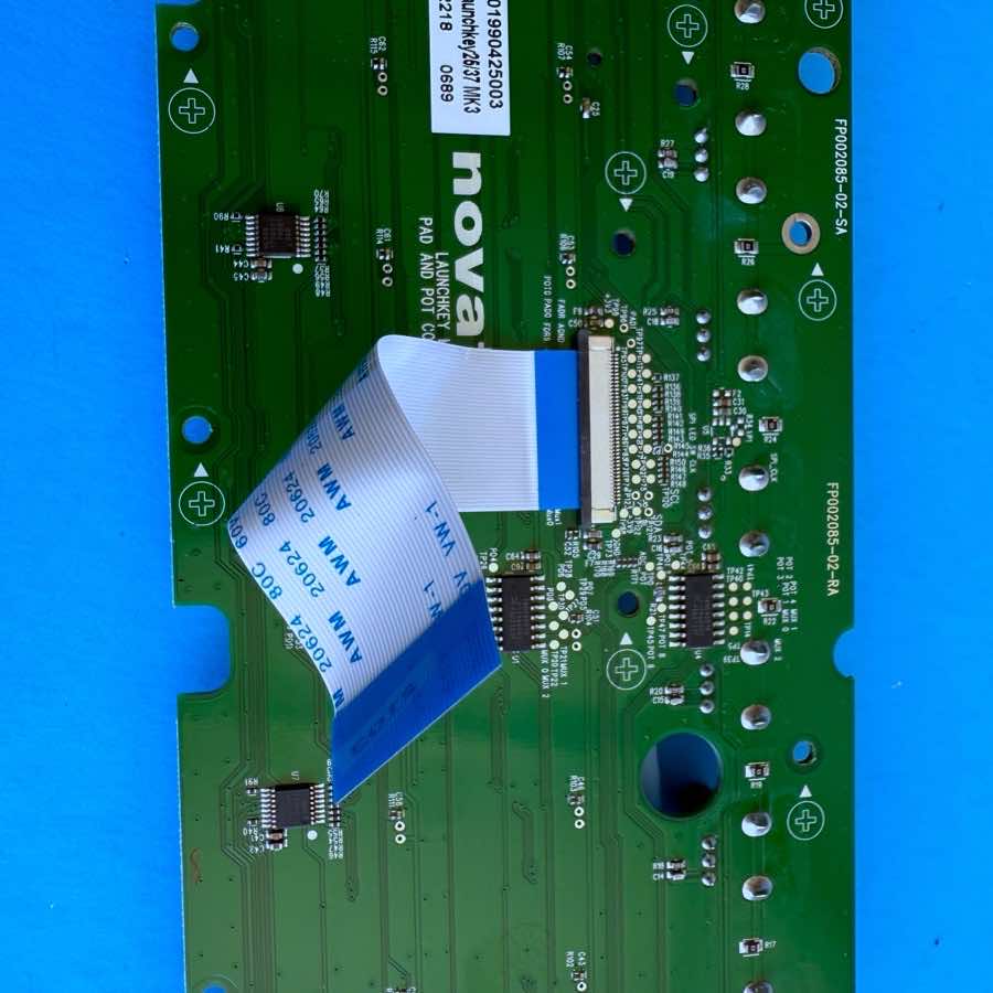 NOVATION LAUNCHKEY 25 MK3 Part: Drum Trigger Conductive Pad & Display PCB Board