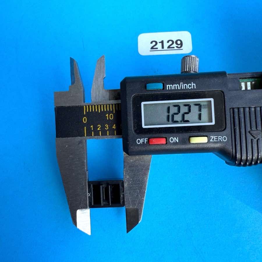 NOVATION LAUNCHKEY 25 49 MK2 Midi Keyboard Part: Volume Slider Cap Cover