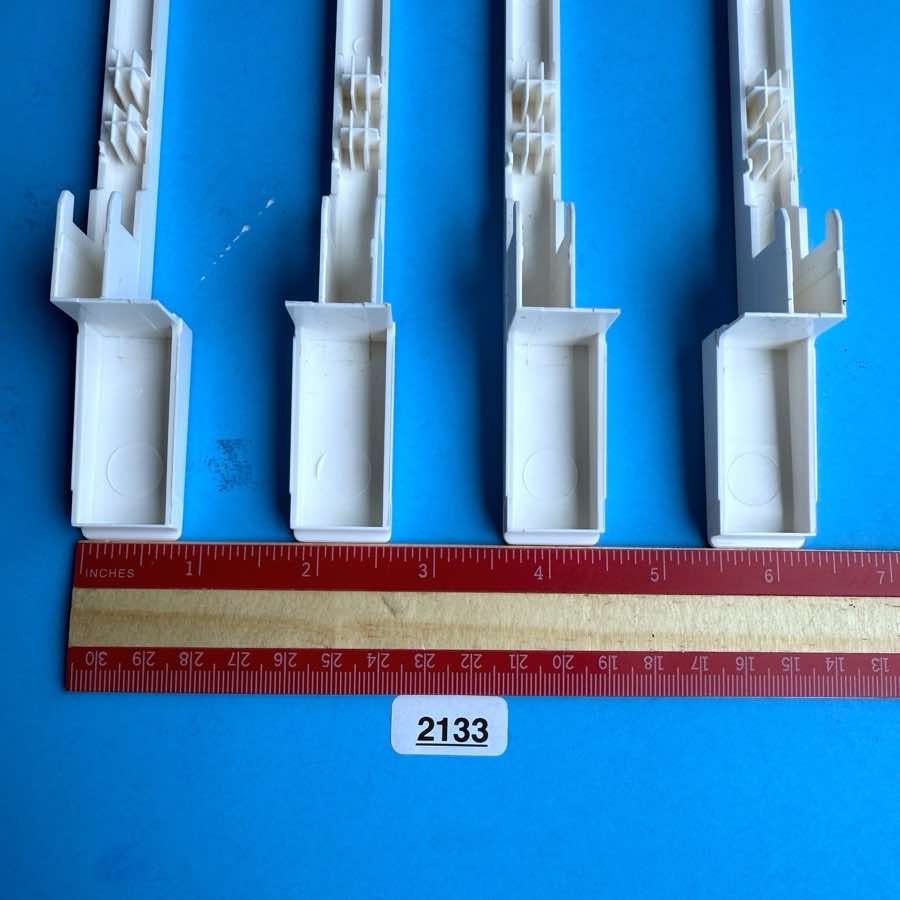 NOVATION LAUNCHKEY 25 49 MK2 Midi Keyboard Part: 4-Key Set White Keys [C-E-G-B]
