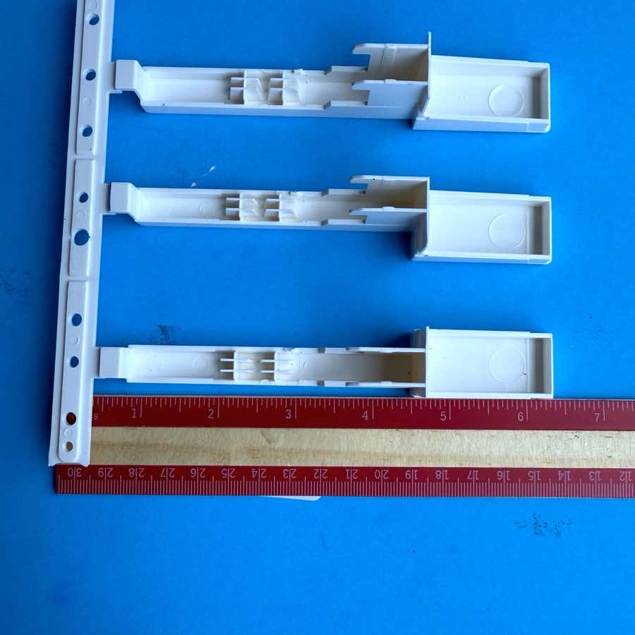NOVATION LAUNCHKEY 25 49 MK2 Midi Keyboard Part: 3-Key Set White Keys [D-F-A]