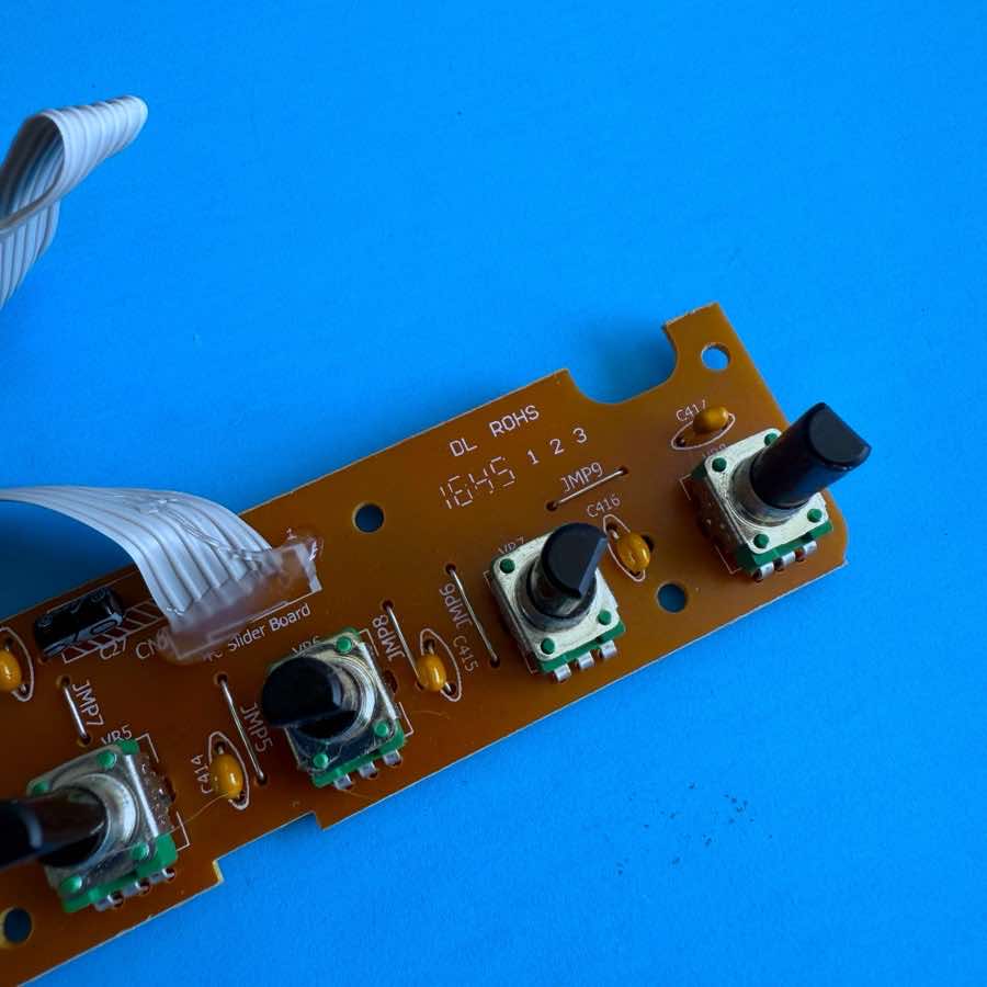 NOVATION LAUNCHKEY 49 MK2 Midi Keyboard Part: Volume Pot PCB Circuit Board