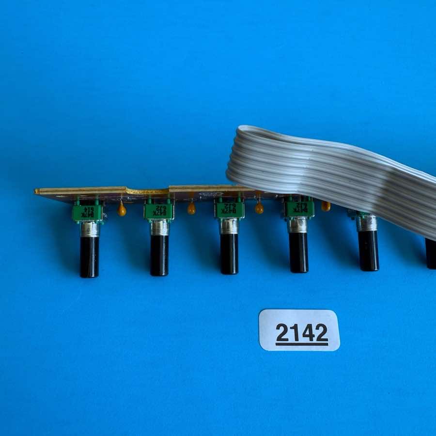 NOVATION LAUNCHKEY 49 MK2 Midi Keyboard Part: Volume Pot PCB Circuit Board