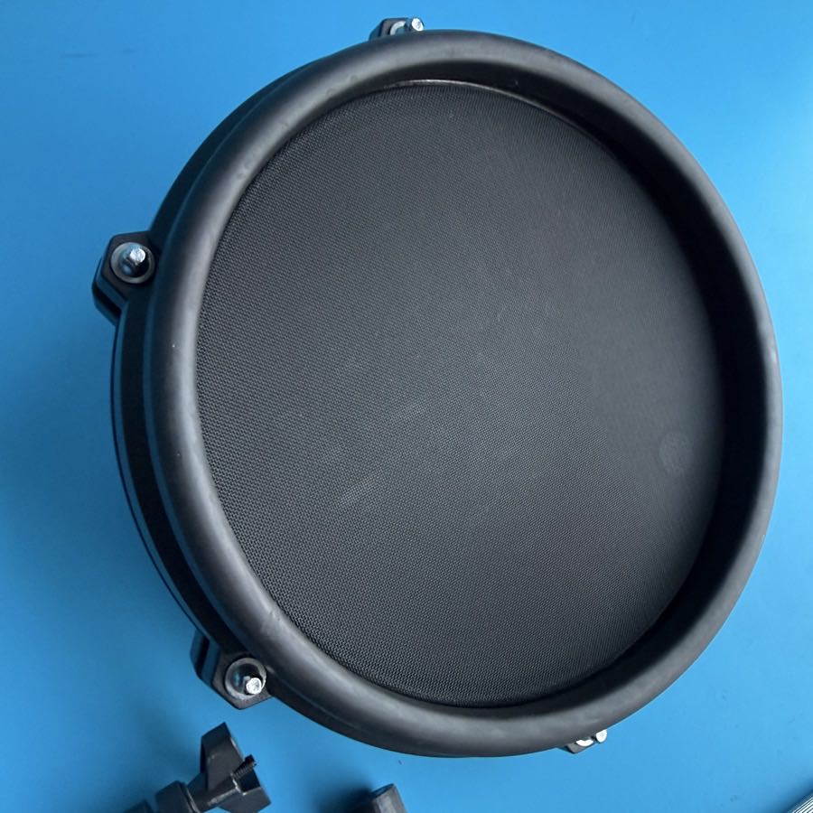 ALESIS NITRO DM7X Drum Part: 8 Inch Tom Single-Zone Mesh Pad w/L-Rod Clamp [V5]