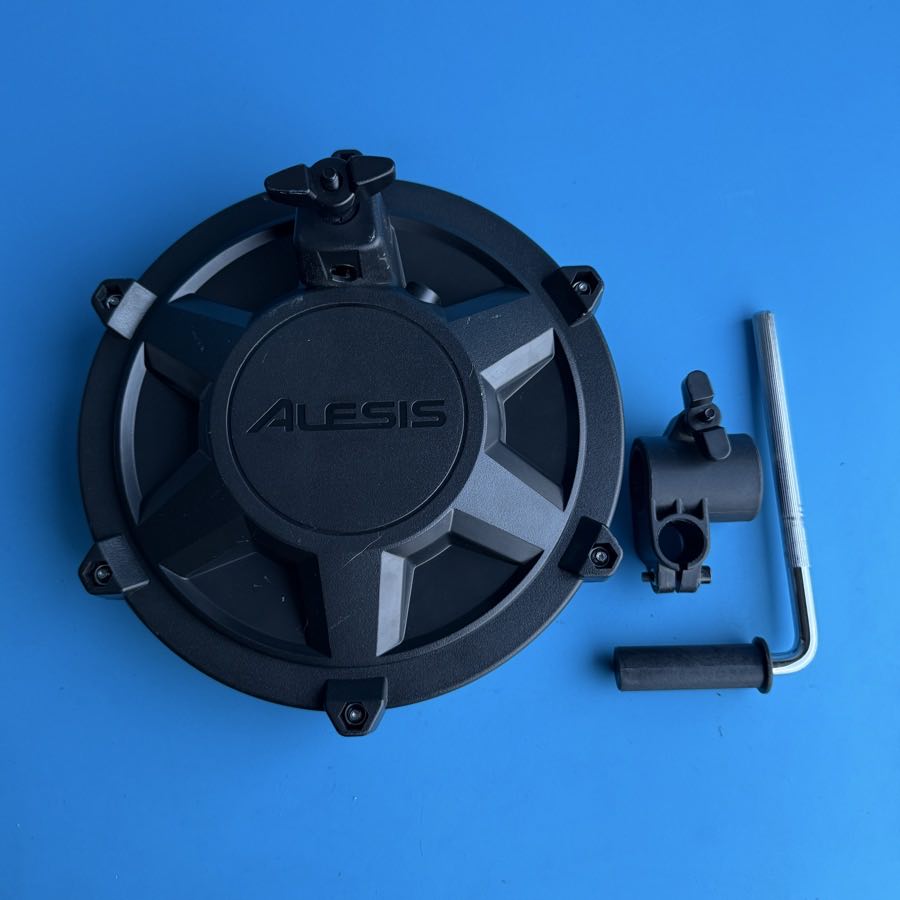 ALESIS NITRO DM7X Drum Part: 8 Inch Tom Single-Zone Mesh Pad w/L-Rod Clamp [V6]