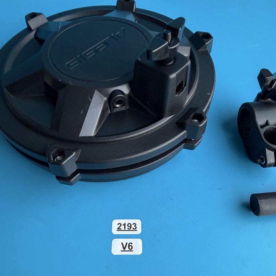 ALESIS NITRO DM7X Drum Part: 8 Inch Tom Single-Zone Mesh Pad w/L-Rod Clamp [V6]