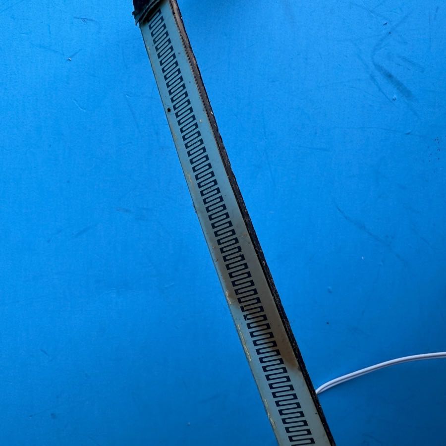 M-AUDIO AXIOM PRO 49 MIDI Controller Part: Key Aftertouch Strip Contact