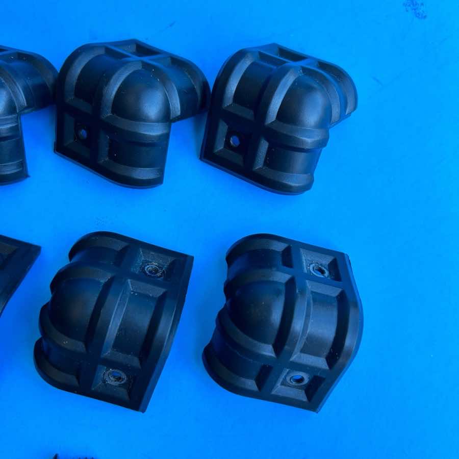 Ibanez IBZ15B Bass Guitar Amplifier Part: Cabinet Protective Corners [8PCS]