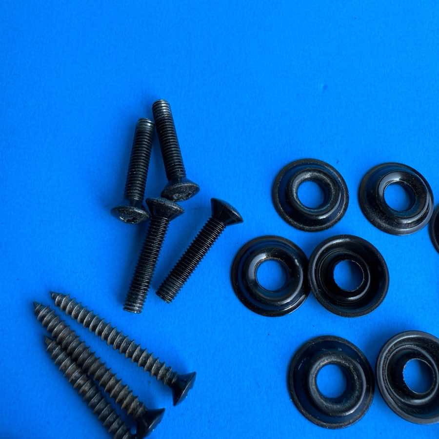 Line 6 Spider III 120 Guitar Amplifier Part: Random Cabinet Screws & Washers