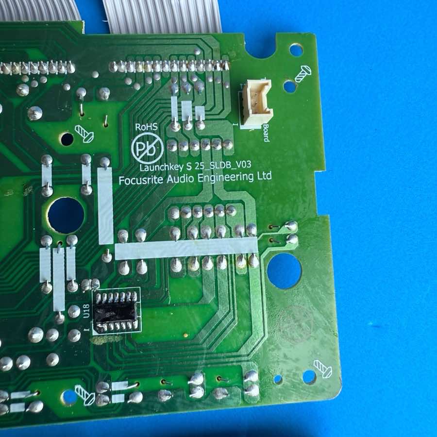 NOVATION LAUNCHKEY 25 MK2 Part: Slider Fader Track Display PCB Circuit Board