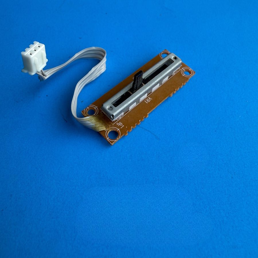 M-AUDIO O2 MIDI Controller Keyboard Part: C9 Slider Fader PCB Circuit Board