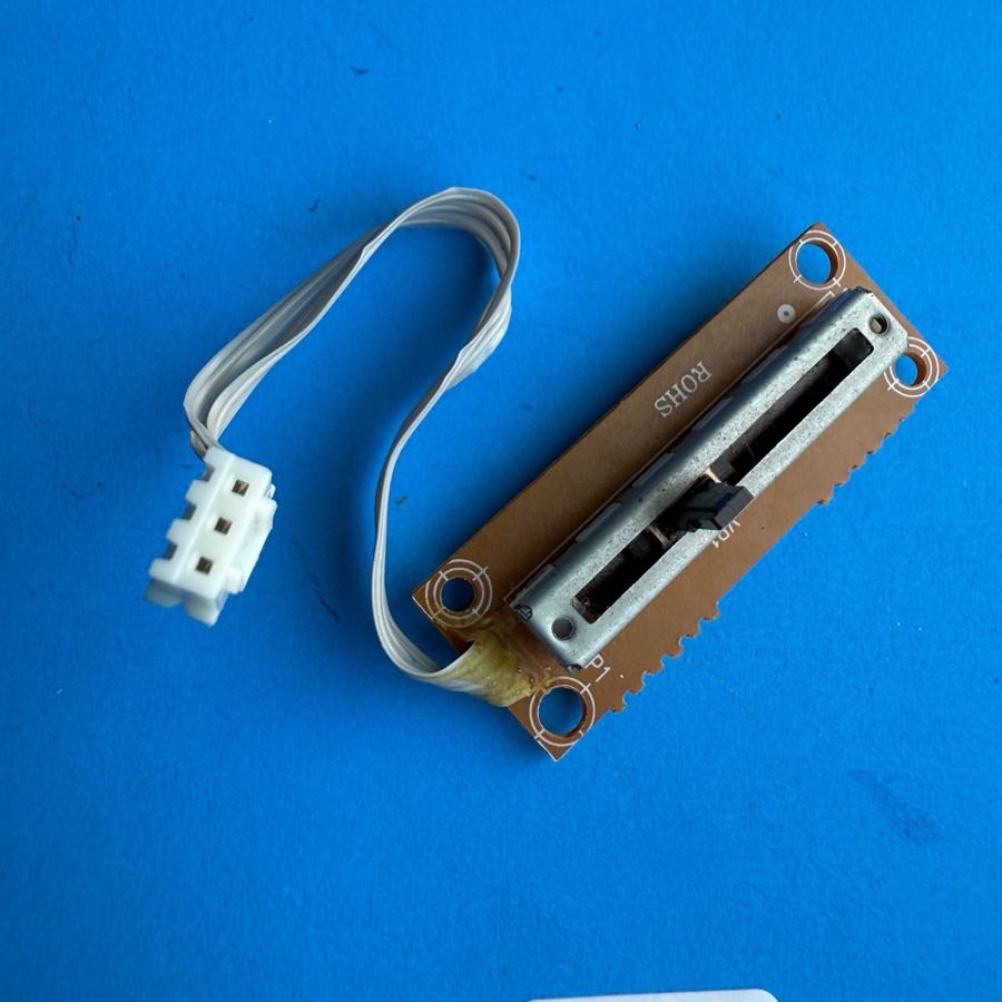 M-AUDIO O2 MIDI Controller Keyboard Part: C9 Slider Fader PCB Circuit Board