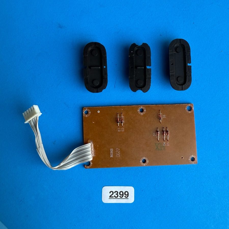 M-AUDIO O2 MIDI Controller Keyboard Part: Pitch Bend Modulation Board w/Pads