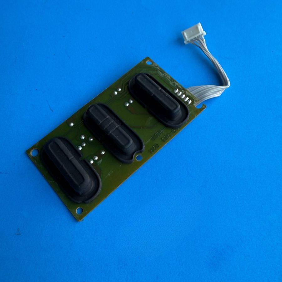 M-AUDIO O2 MIDI Controller Keyboard Part: Pitch Bend Modulation Board w/Pads