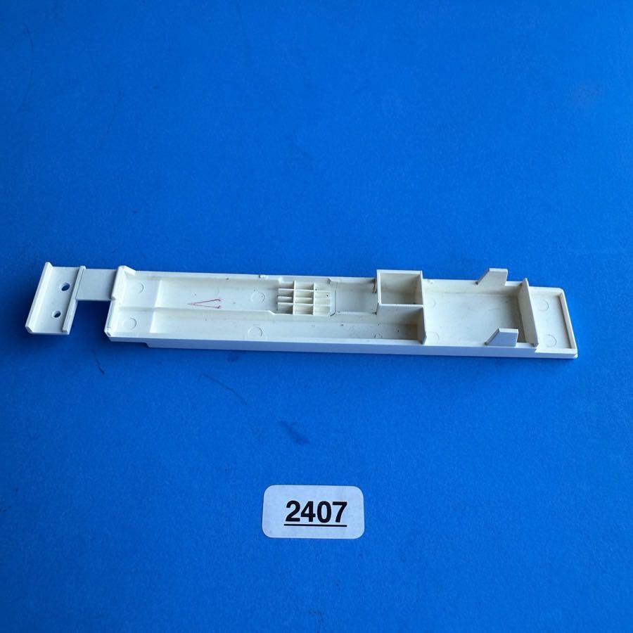M-AUDIO O2 MIDI Controller Keyboard Part: White Key High C [Far Right Octave]