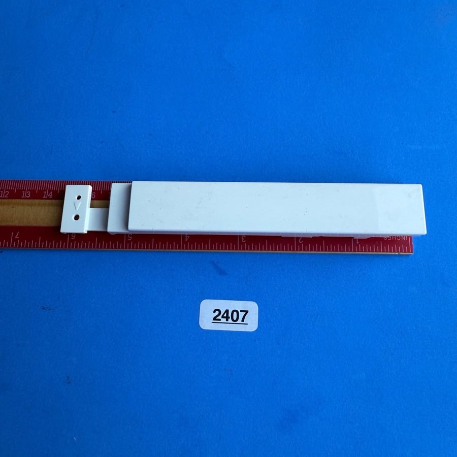 M-AUDIO O2 MIDI Controller Keyboard Part: White Key High C [Far Right Octave]
