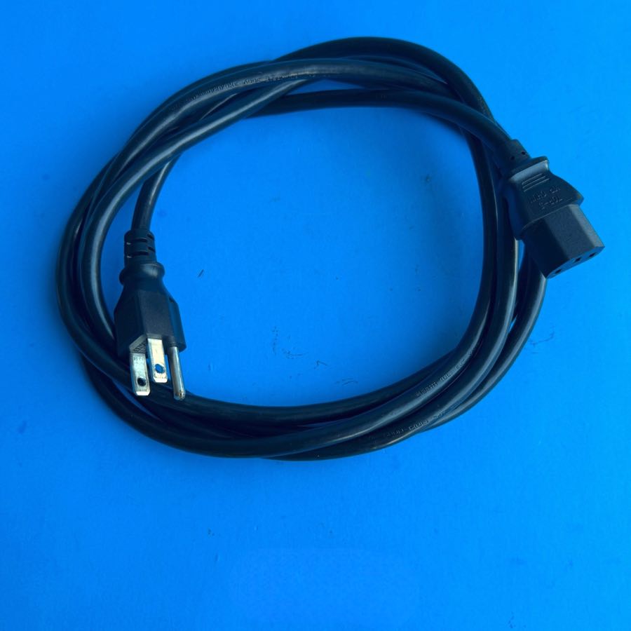 Line 6 Spider IV 15 Guitar Amplifier Replacement Part: Power Cord Wire Plug