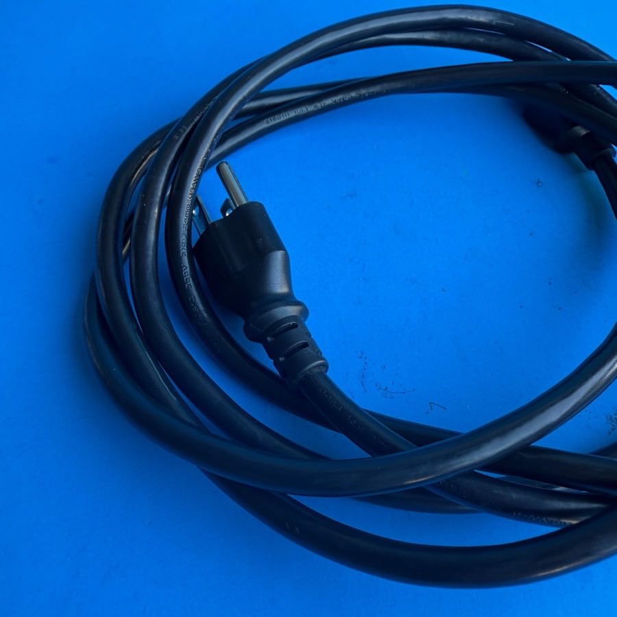 Line 6 Spider IV 15 Guitar Amplifier Replacement Part: Power Cord Wire Plug