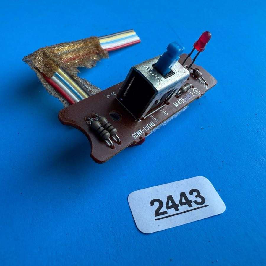 CASIO MT-100 Vintage Keyboard Part: Power ON/OFF Switch PCB [M486-CN2B]