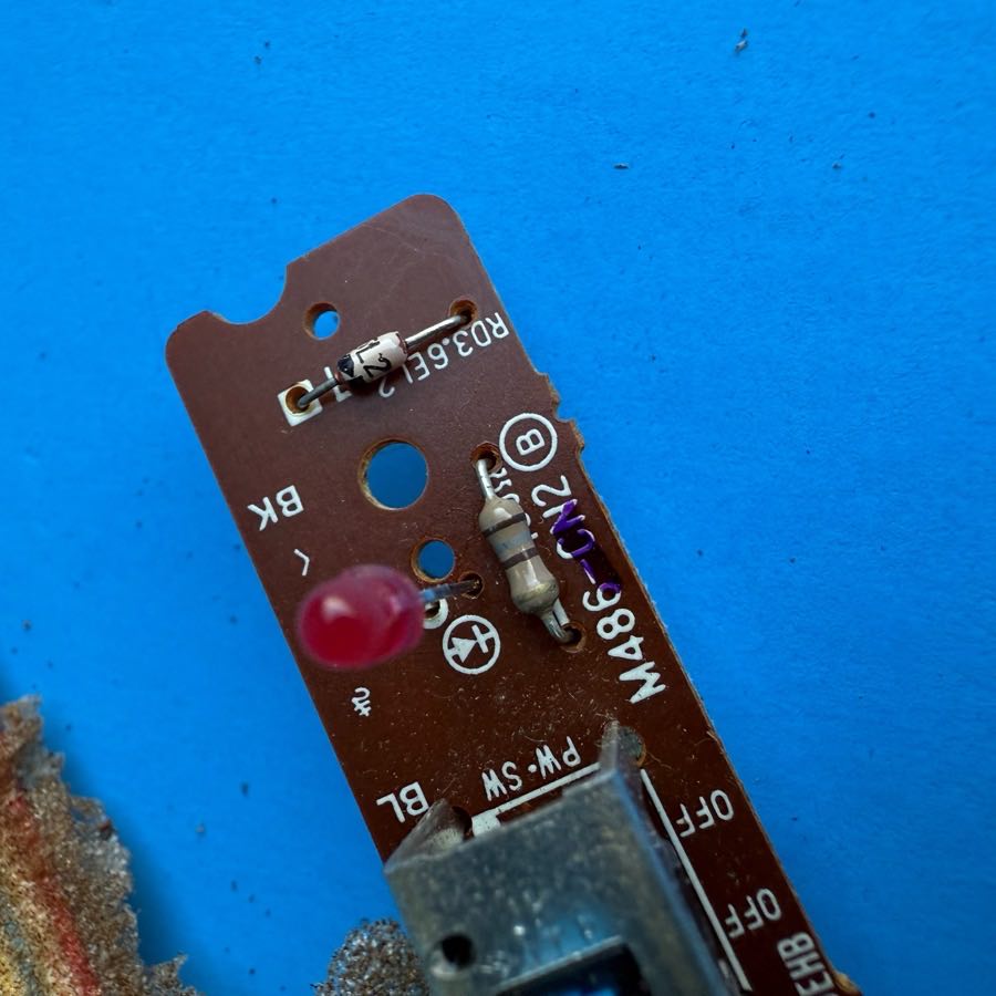CASIO MT-100 Vintage Keyboard Part: Power ON/OFF Switch PCB [M486-CN2B]