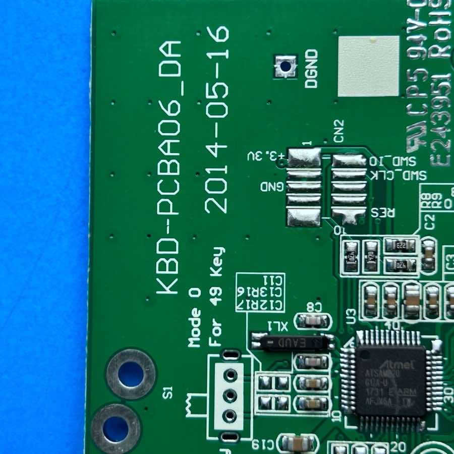 NI KOMPLETE S25 MK1 MIDI Keyboard Part: Main Processor Board [PCBA06-DA]