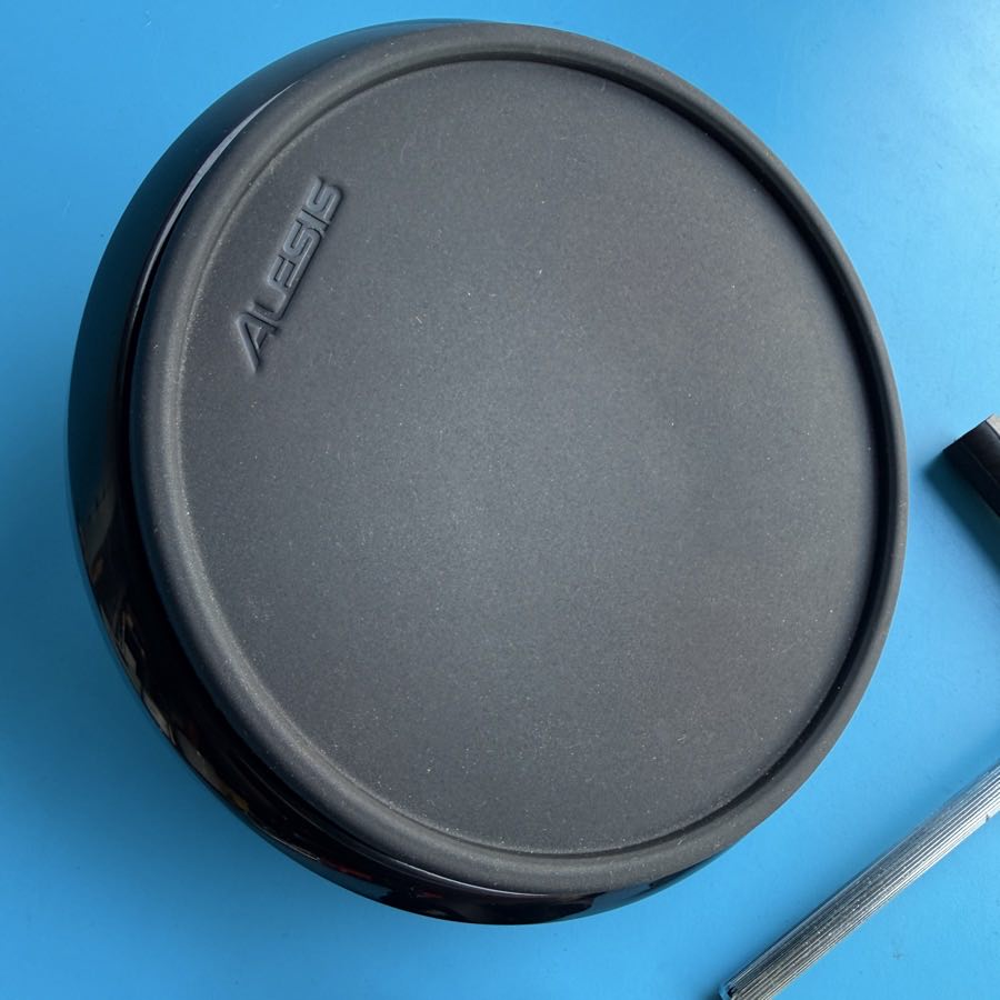 ALESIS NITRO DM7X Drum Part: 8-Inch Tom Single-Zone Pad w/L-Rod Clamp [V2]