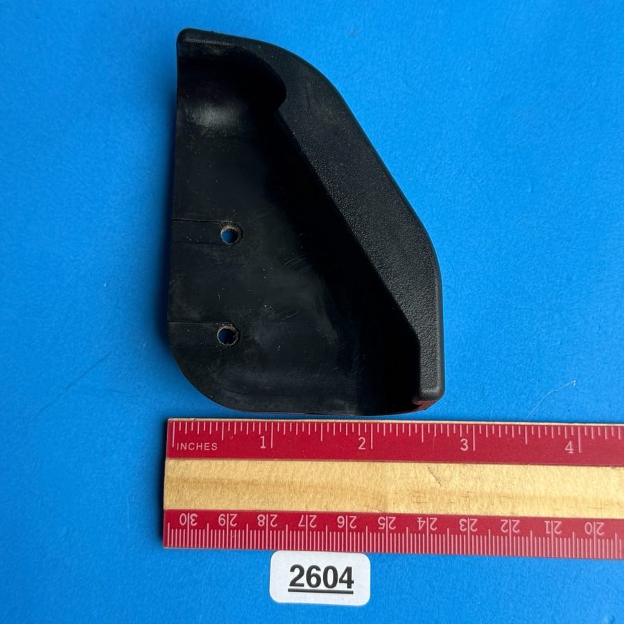Line 6 Spider IV 15 30 120 Guitar Amp Part: Front Corner Protector Left/Right