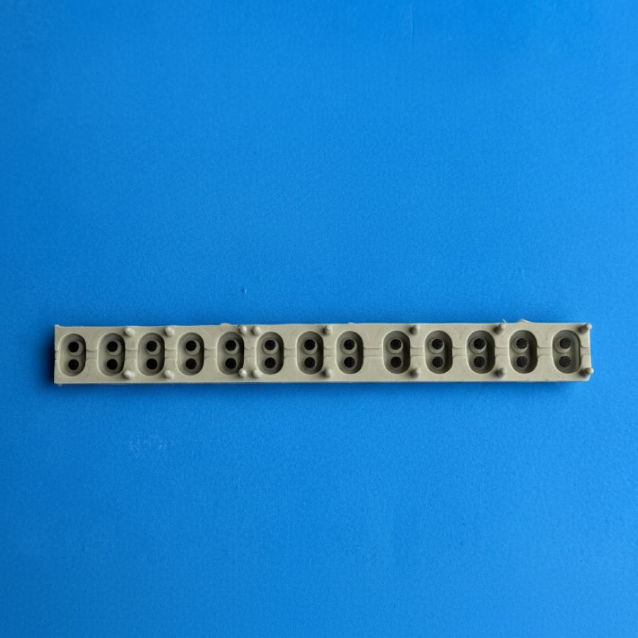 AKAI MPK Mini MK2 Midi Keyboard Part: 12-Key Conductive Pad Rubber Contact Strip