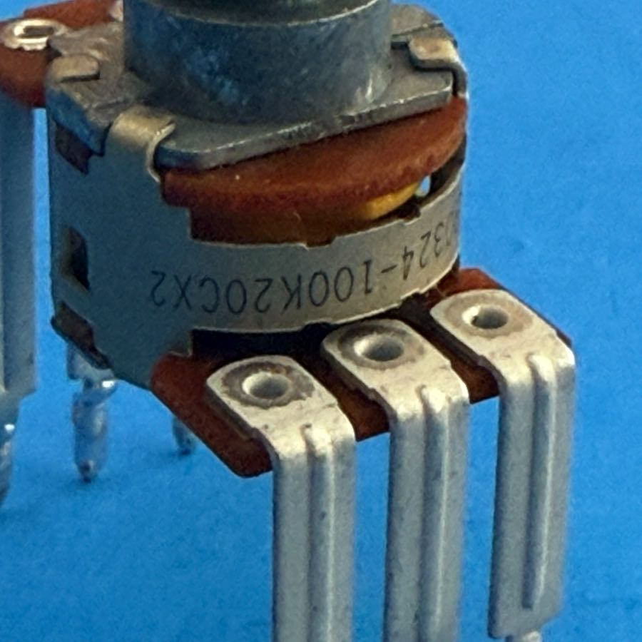 Peavey R6M Recording Monitor Part: Potentiometer 100KC Dual Gang 6-Pin Pot