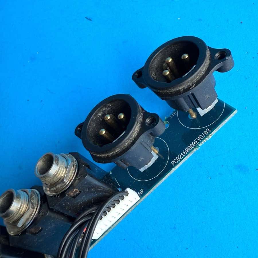 BEHRINGER Eurorack UB2222FX-PRO Part: Main Outputs XLR Channel Inserts Board