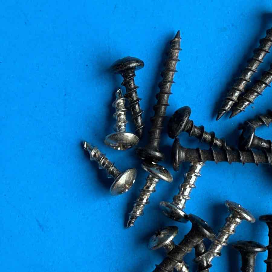 BLACKSTAR ID CORE STEREO 10 Guitar Amplifier Part: Random Cabinet Screws