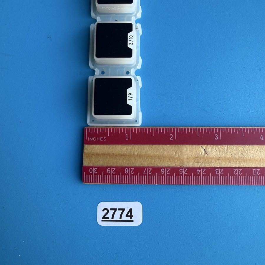 ARTURIA MINILAB MKII MIDI Keyboard Part: Drum Trigger Pads Set [1-4] - BLACK